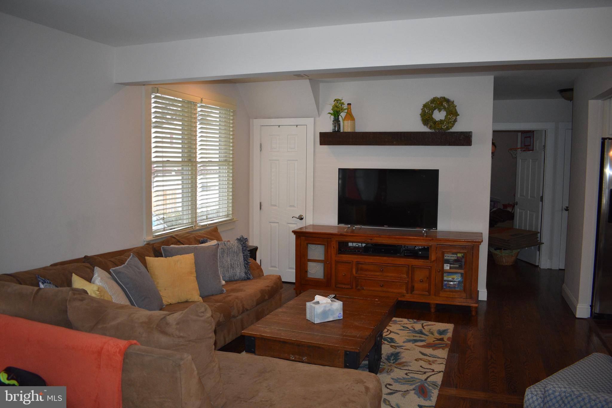 Bensalem, PA 19020,6275 FERNWOOD AVE