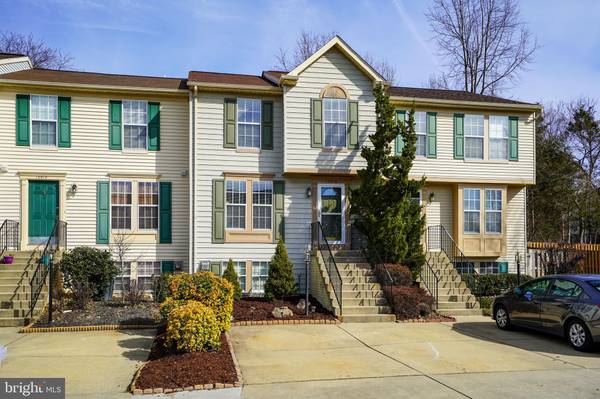 13916 WINDING RIDGE LN, Centreville, VA 20121