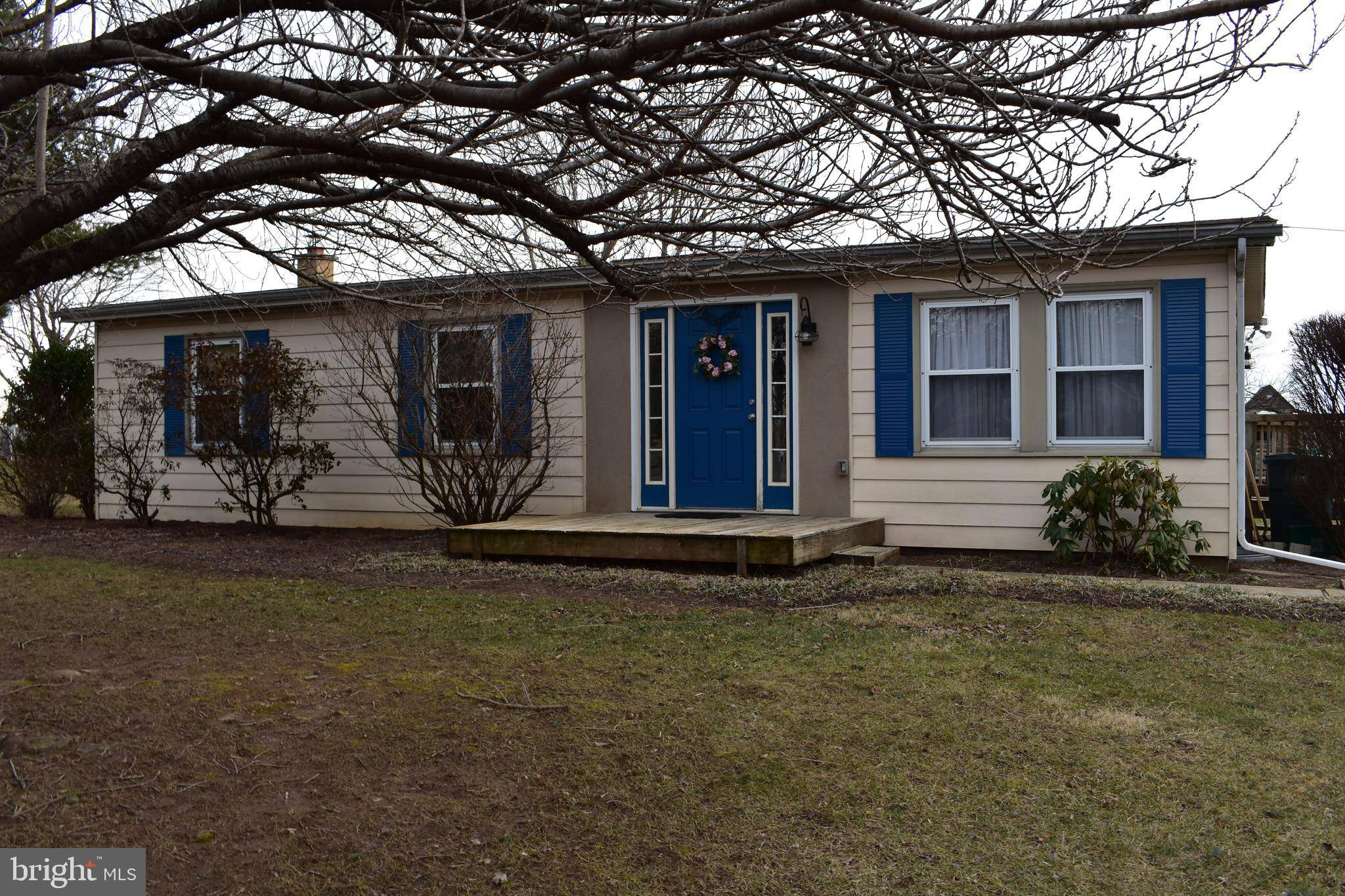 1855 WHITE OAK RD, Strasburg, PA 17579
