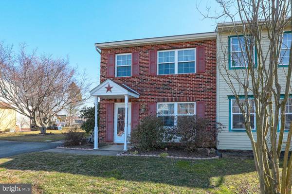 1085 MONTICELLO LN, Lancaster, PA 17603