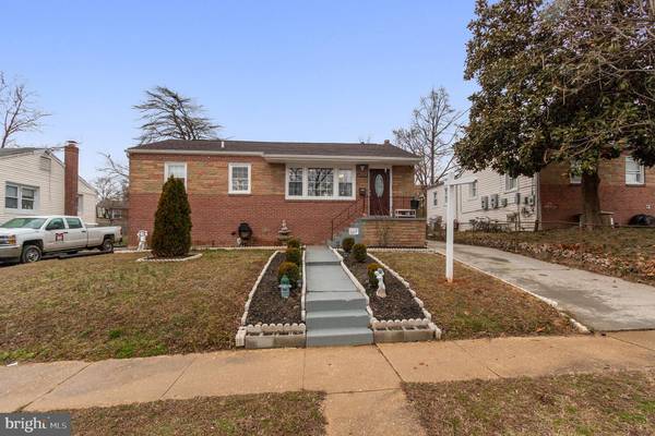 6904 PARKWOOD ST, Hyattsville, MD 20784