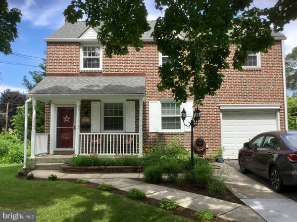 811 KENWOOD RD, Drexel Hill, PA 19026