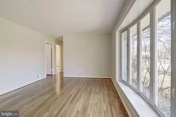 New Carrollton, MD 20784,6401 85TH PL