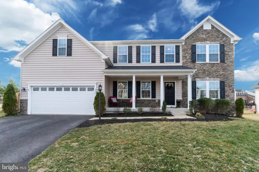 16387 BOATSWAIN CIR, Woodbridge, VA 22191