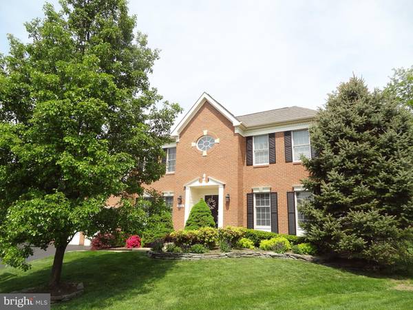 13536 HEATHROW LN, Centreville, VA 20120