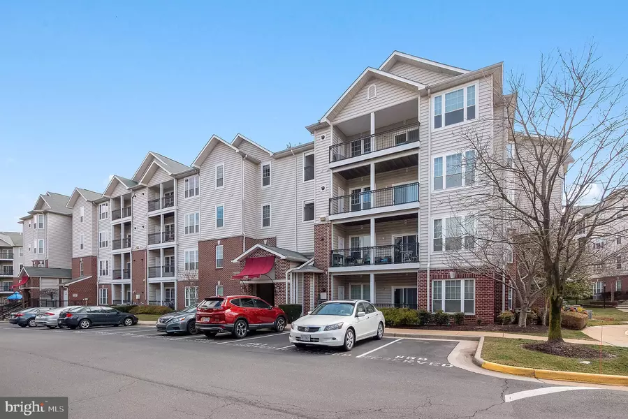 1550 SPRING GATE DR #8408, Mclean, VA 22102