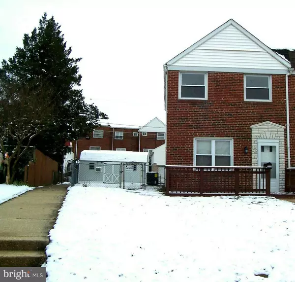 2225 SEARLES RD, Baltimore, MD 21222