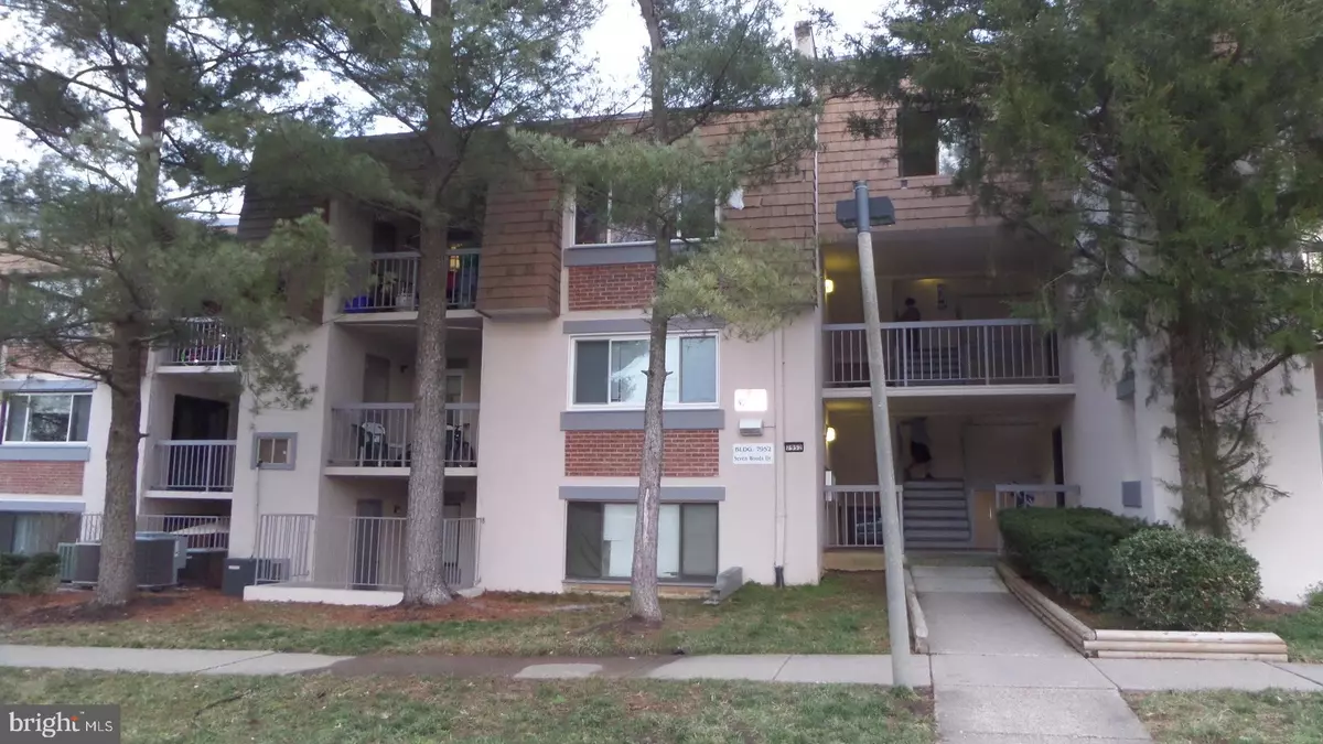 Alexandria, VA 22309,7952 SEVEN WOODS DR #C