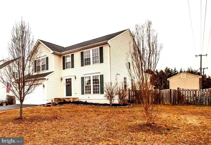 12239 PINEY LN, Remington, VA 22734