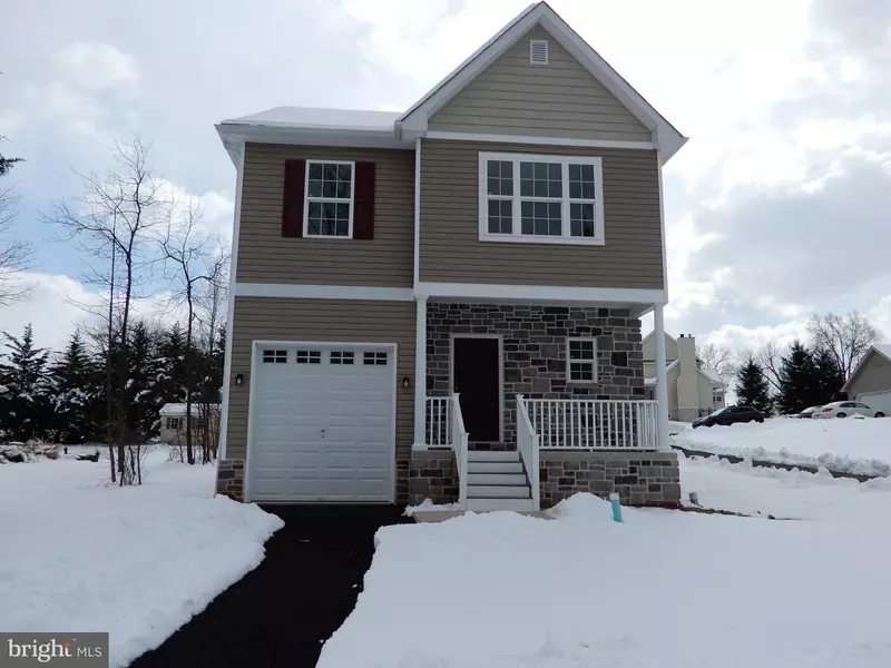 648 WYCKFORD DR, Sellersville, PA 18960