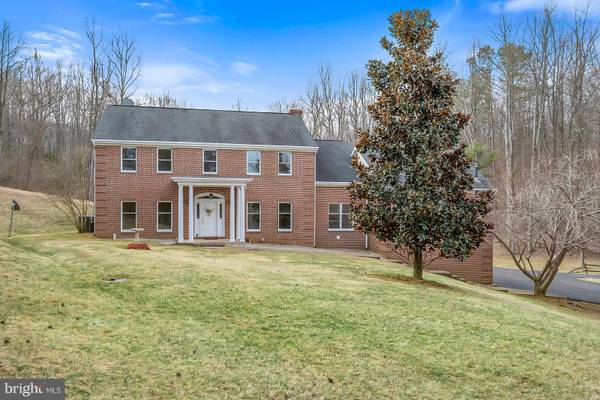 5787 HUNTON WOOD DR, Broad Run, VA 20137