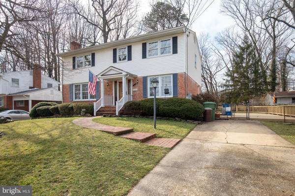 Vienna, VA 22180,2426 ROCKBRIDGE ST