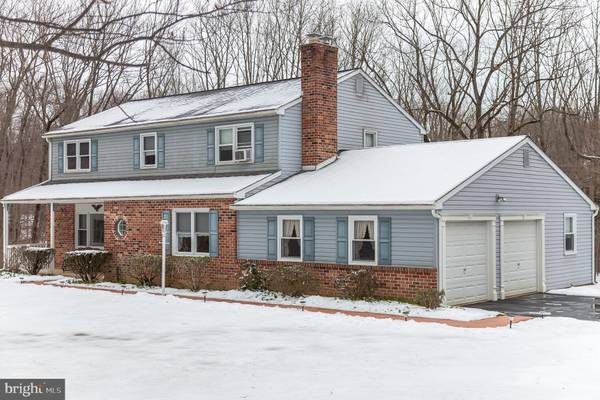 40 WALNUT BANK RD, Glenmoore, PA 19343