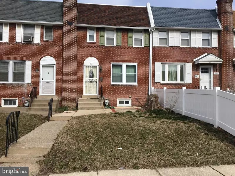 227 WYNNEWOOD AVE, Lansdowne, PA 19050