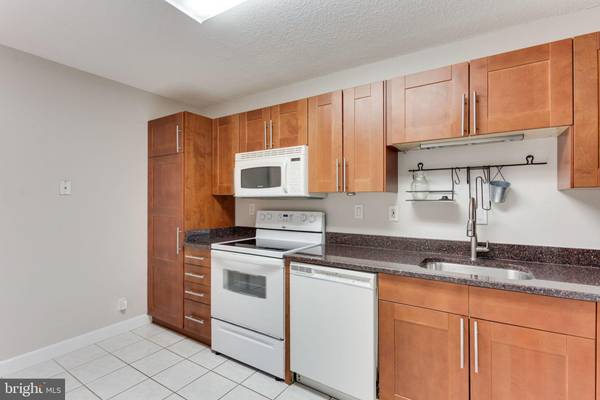 203 YOAKUM PKWY #1503, Alexandria, VA 22304