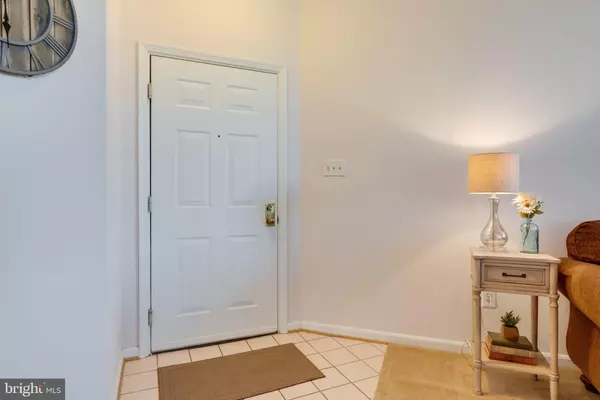 Alexandria, VA 22315,6865 BRINDLE HEATH WAY #173