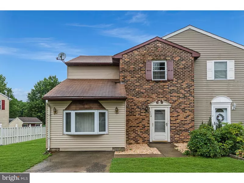 114 WINFIELD CT, Fairless Hills, PA 19030