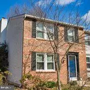 Springfield, VA 22153,8140 LOVING FOREST CT