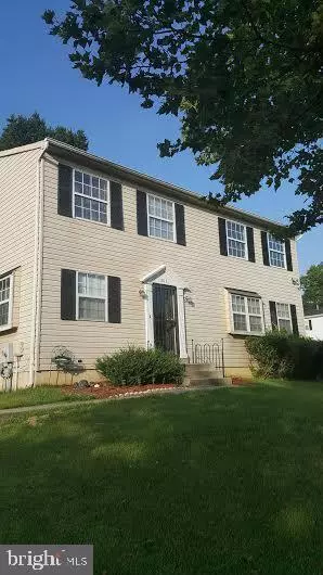 803 CENTRAL HILLS LN, Landover, MD 20785