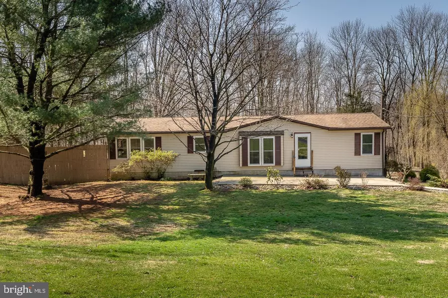 114 HILL RD, Barto, PA 19504