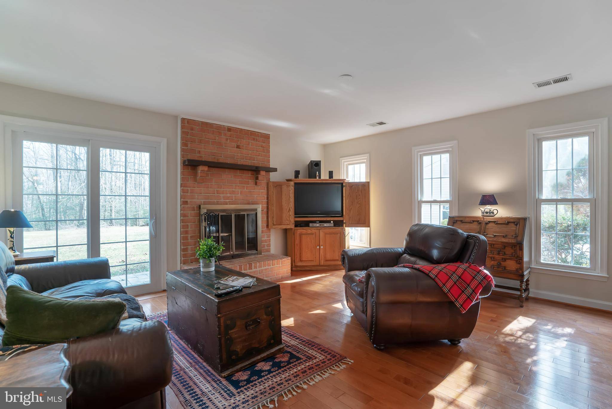 Oakton, VA 22124,2911 BREE HILL RD