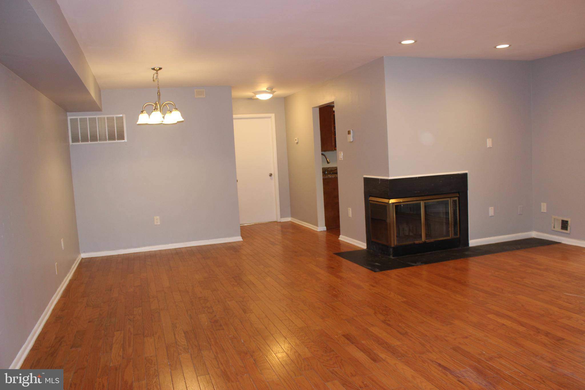 Princeton, NJ 08540,111 BISCAYNE #2