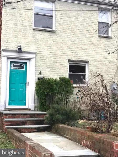 4 KENNEDY ST, Alexandria, VA 22305