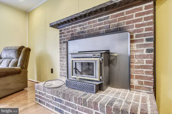 Manassas, VA 20110,8546 STONEWALL RD