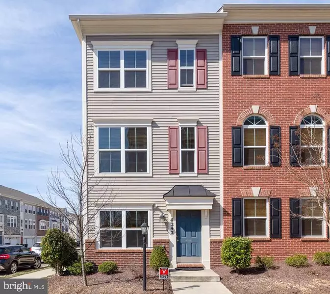 4342 POTOMAC HIGHLANDS CIR #54, Triangle, VA 22172