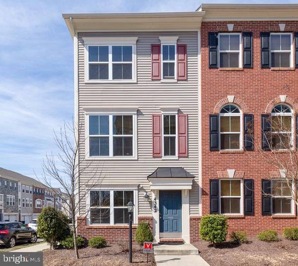 4342 POTOMAC HIGHLANDS CIR #54, Triangle, VA 22172