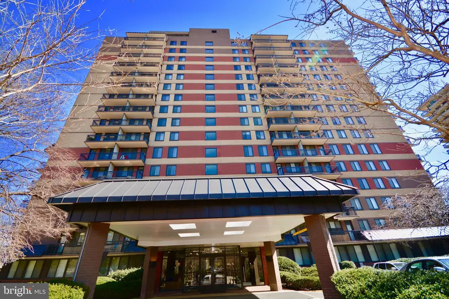 801 N PITT ST #322, Alexandria, VA 22314