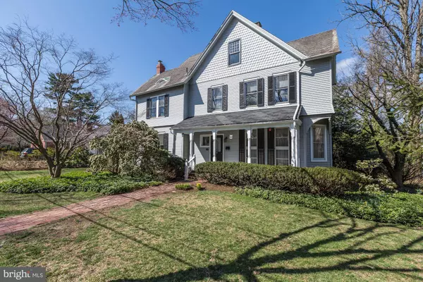 Rockville, MD 20850,105 S VAN BUREN ST