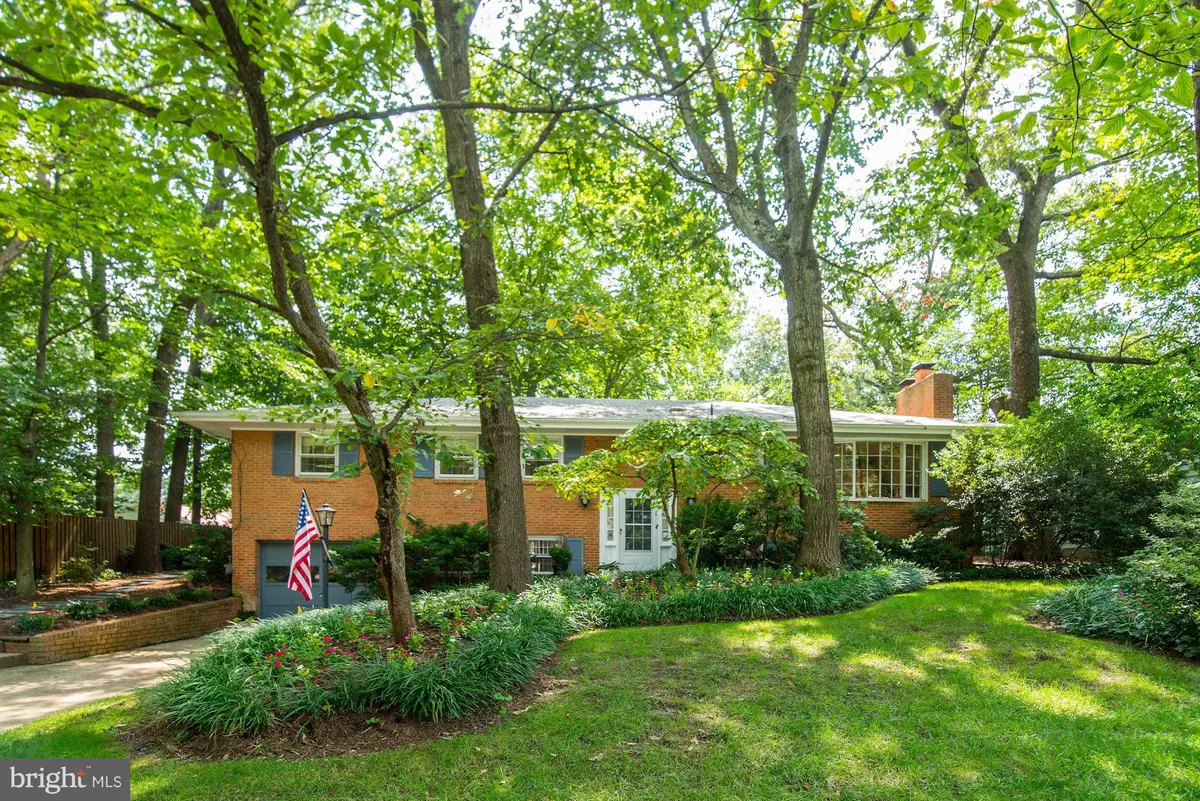 Alexandria, VA 22312,6547 SPRING VALLEY DR