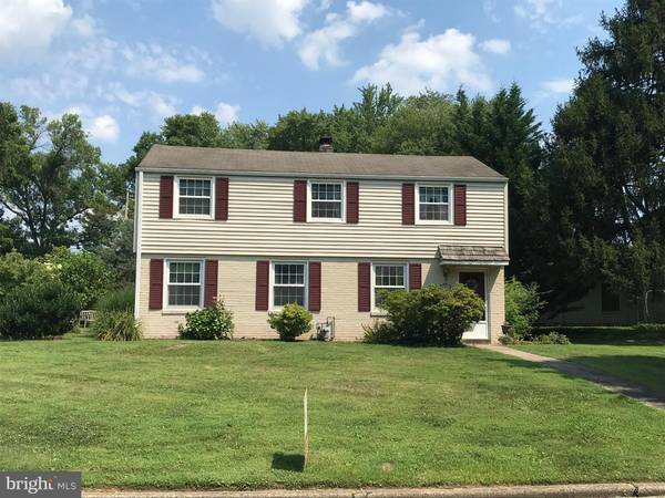 4045 FRIENDS LN, Plymouth Meeting, PA 19462