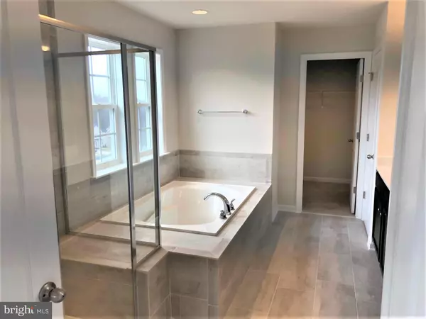 Bryans Road, MD 20616,6519 LANGBROOKE CT