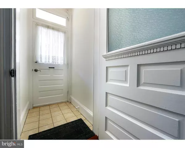 Philadelphia, PA 19128,418 GREEN LN