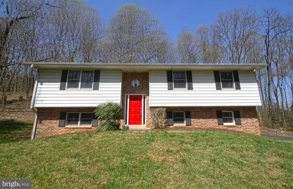 4310 ROLLING ACRES CT, Mount Airy, MD 21771