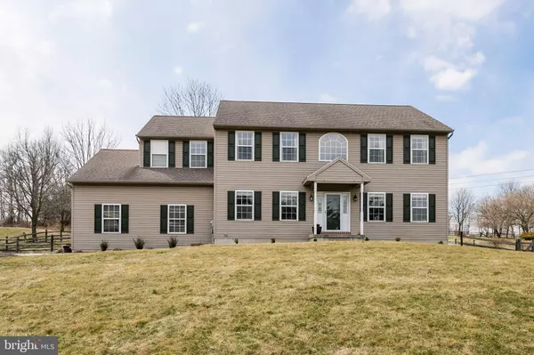 105 BRIARWOOD DR, Coatesville, PA 19320