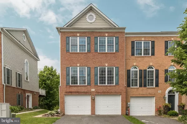 4816 LEE HOLLOW PL, Ellicott City, MD 21043