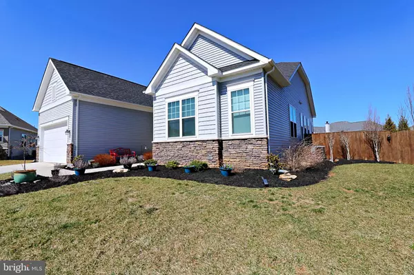 Charles Town, WV 25414,38 FLAG CT