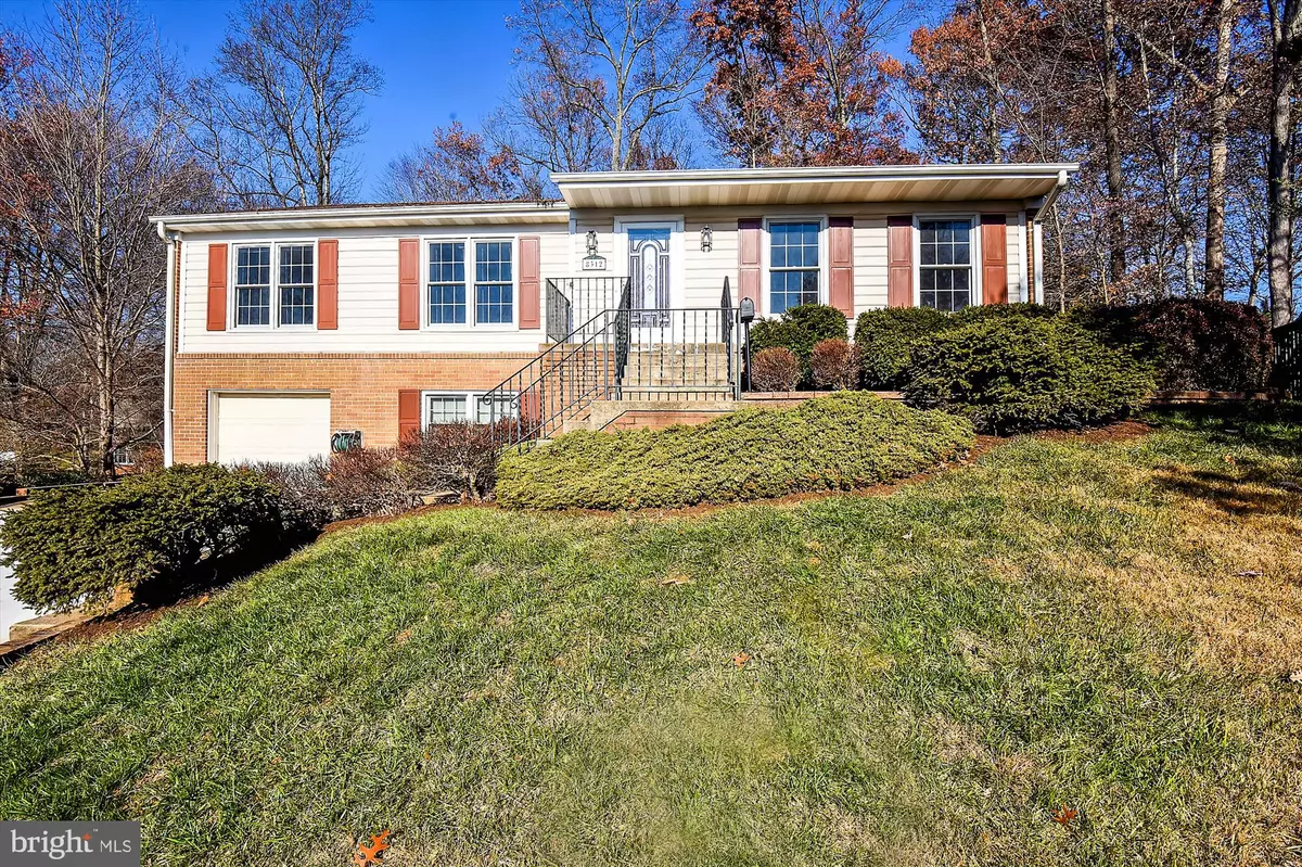 Annandale, VA 22003,8312 CHARTWELL CT