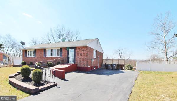 6 VALCOUR CIR, Newark, DE 19702