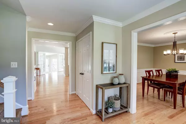 Vienna, VA 22182,1350 CARPERS FARM WAY