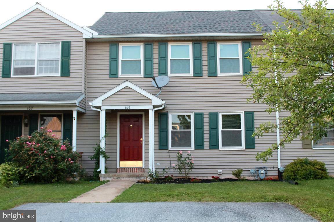 109 RED STONE CIR, Reinholds, PA 17569