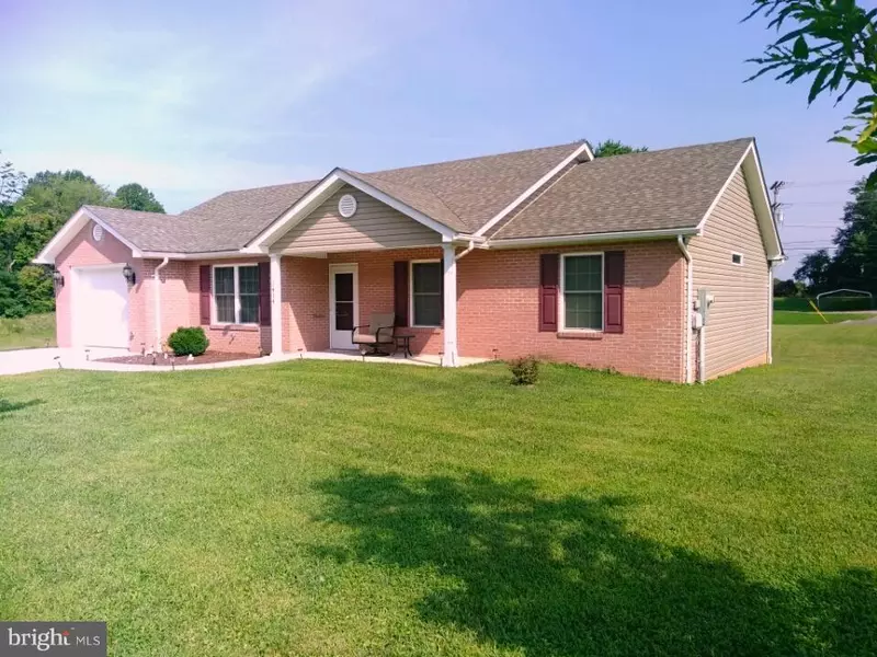 1414 WRIGHT ST, Front Royal, VA 22630