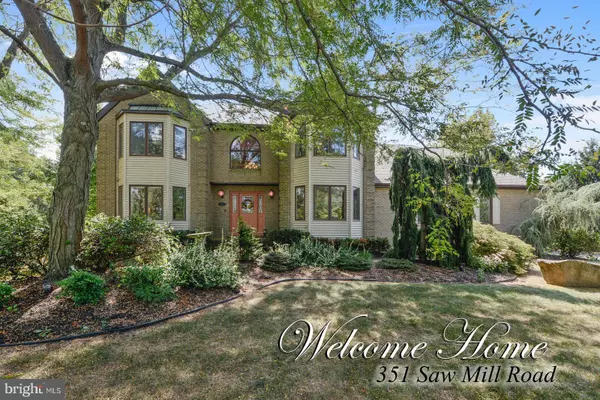 351 SAW MILL, Hamilton, NJ 08620