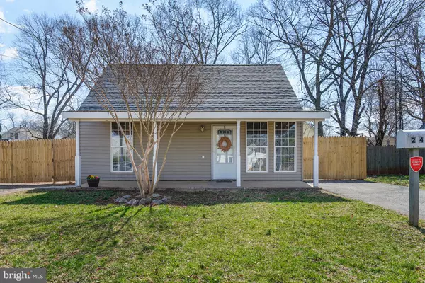 243 KENT DR, Manassas Park, VA 20111