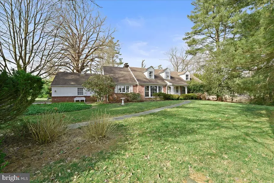 1210 PINEWOOD RD, Villanova, PA 19085