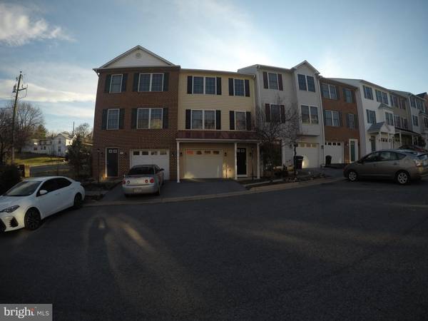 17 TOMS BROOK DR, Toms Brook, VA 22660