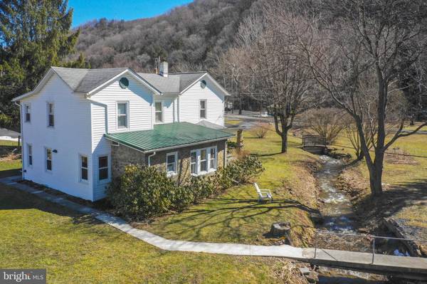 32 GARDNERS LANE, New Creek, WV 26743